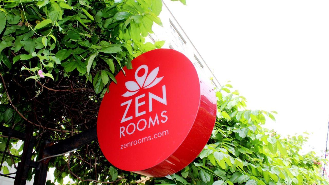 Zen Hostel Alun-Alun Sarinah Malang Exterior foto